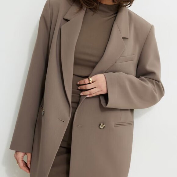 NWT Dynamite Noa Oversize Blazer - ladies size S/M - Picture 3 of 8